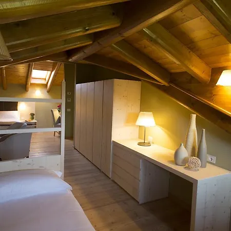 ファームステイ La Burla ボルゴセージア